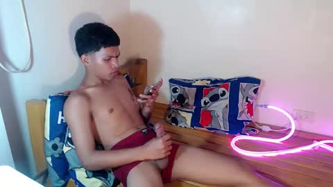 janlloyd04 online show from 09/12/25, 03:01