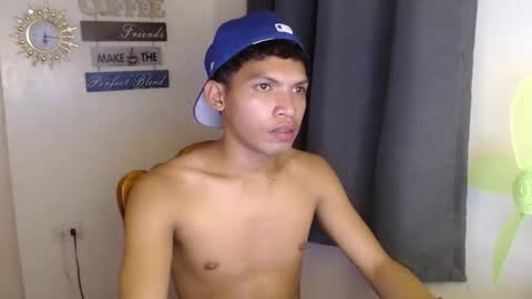 janlloyd04 online show from 10/01/25, 07:53