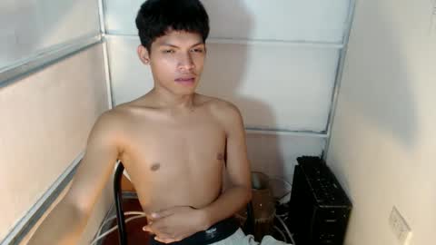 janlloyd04 online show from 04/02/26, 03:31