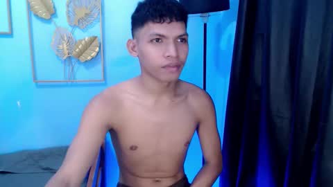 janlloyd04 online show from 04/16/26, 05:08