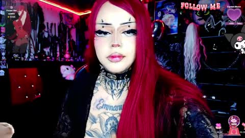 Snapshot of janna_ink chatting on 04/05/26, 11:24 online show from 04/05/26, 11:24
