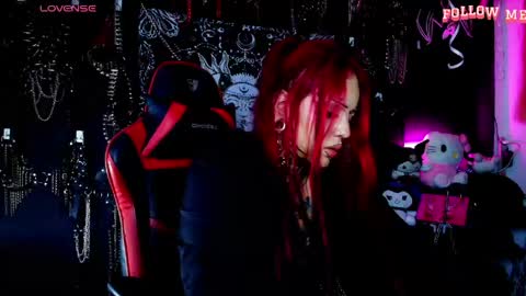 Snapshot of janna_ink chatting on 05/11/26, 03:12 online show from 05/11/26, 03:12