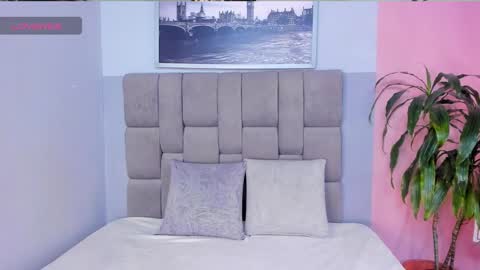 Janna online show from 12/23/25, 10:57