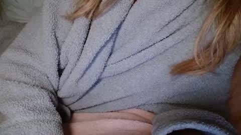 the small pp whisperer  ball puncher online show from 03/05/25, 10:55