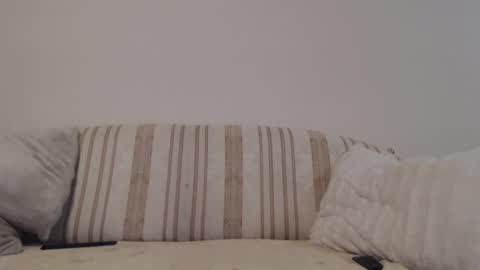 jaqueline88 online show from 02/19/25, 04:55