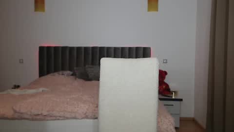 jaqueline88 online show from 03/04/25, 06:07