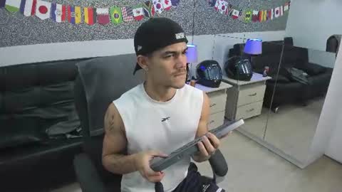 Snapshot of jared_cole chatting on 07/08/26, 11:37 Jared online show from 07/08/26, 11:37