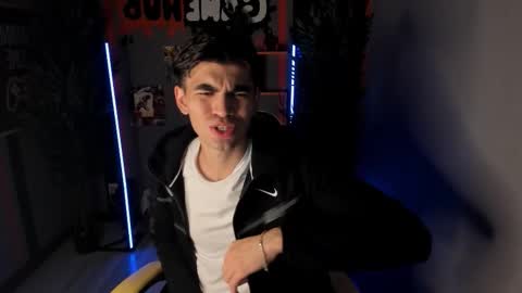 Jaremy online show from 09/27/25, 04:34