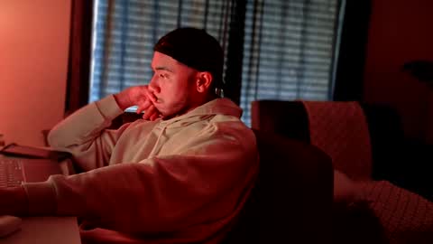 jarodtee online show from 12/04/24, 07:01