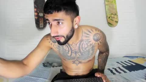 jaryandnick_smith online show from 07/05/26, 01:23