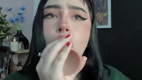 Maria online show from 12/03/25, 02:30