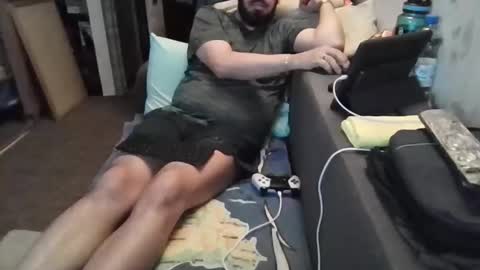 Snapshot of jasmarks2000 chatting on 12/18/25, 03:51 JasMarks online show from 12/18/25, 03:51