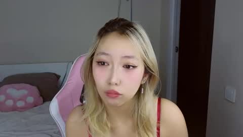 Snapshot of jasmilee chatting on 02/25/26, 07:12 Jasmine online show from 02/25/26, 07:12