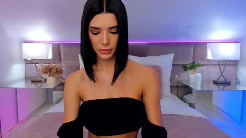 Jasmi online show from 10/18/25, 12:28