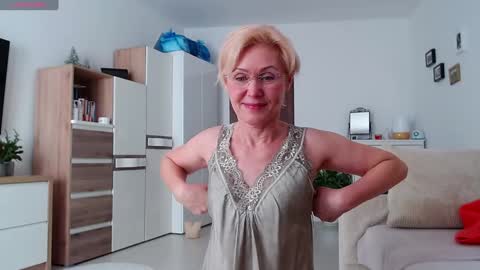 Jasmin room for people 40 online show from 01/18/26, 12:09