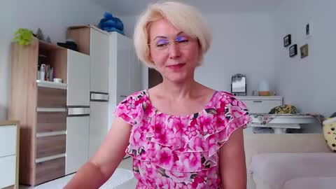 Jasmin room for people 40 online show from 05/31/26, 01:07