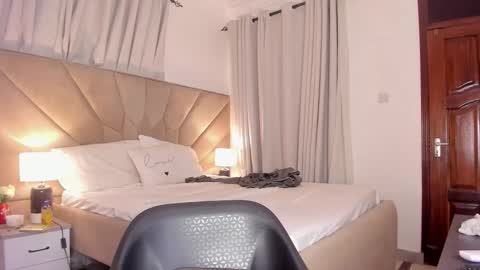 jasmin_melons online show from 02/18/26, 12:17