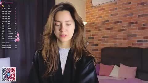 Chloe online show from 10/17/25, 06:16