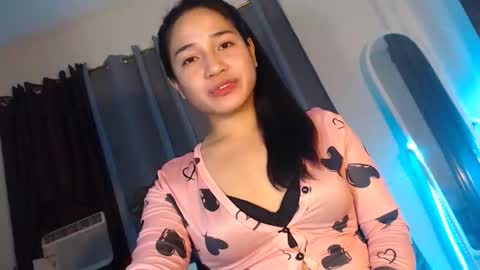 JASMINE online show from 12/17/25, 11:05