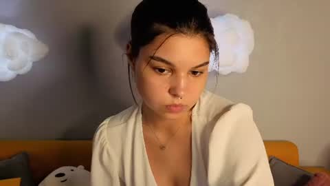 Snapshot of jasmine_burke chatting on 06/22/26, 03:25 Jasmine Burke online show from 06/22/26, 03:25