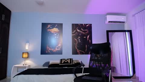 Instagram jasminecampbell1  online show from 09/16/25, 08:43