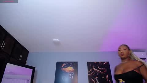 Instagram jasminecampbell1  online show from 02/20/26, 02:17