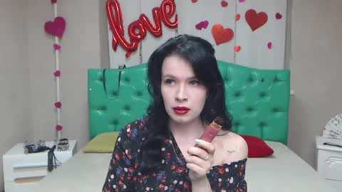 Snapshot of jasminekouch chatting on 04/19/26, 05:45 JasmineKouch online show from 04/19/26, 05:45