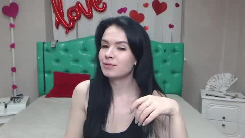 Snapshot of jasminekouch chatting on 04/23/26, 05:37 JasmineKouch online show from 04/23/26, 05:37