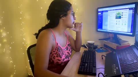 Snapshot of jasmineprincess_ chatting on 03/03/26, 12:22 Jasmine online show from 03/03/26, 12:22