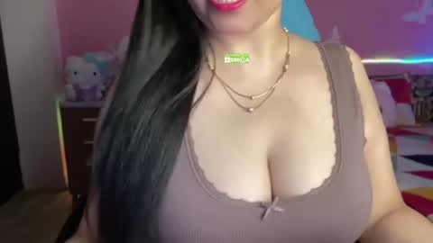 Snapshot of jasminevibe chatting on 05/27/26, 04:59 jasminevibe online show from 05/27/26, 04:59
