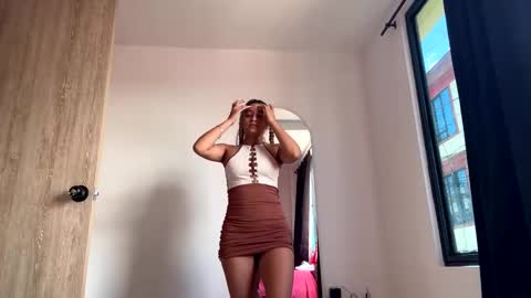 Snapshot of jasminneblair chatting on 04/11/26, 03:27 Jasminne online show from 04/11/26, 03:27