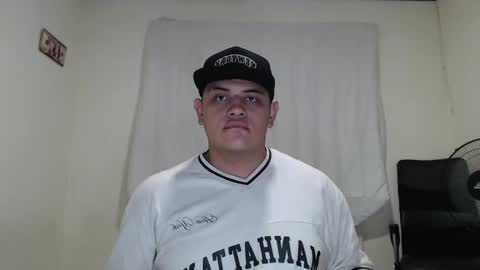 Snapshot of jason_boy_ chatting on 04/17/26, 05:10 jason_boy_ online show from 04/17/26, 05:10