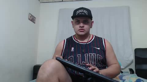Snapshot of jason_boy_ chatting on 05/22/26, 05:36 jason_boy_ online show from 05/22/26, 05:36