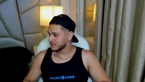 Snapshot of jason_shaw_ chatting on 09/19/25, 12:02 Jasson Shaw online show from 09/19/25, 12:02