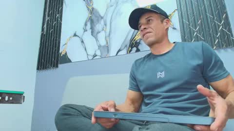 Snapshot of jason_tomas chatting on 02/20/26, 07:47 Jason online show from 02/20/26, 07:47