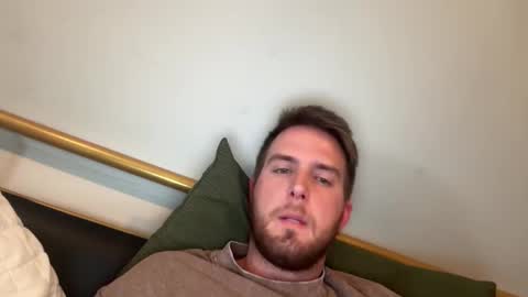 Snapshot of jasonmichaelxxx chatting on 05/25/26, 05:08 jasonmichaelxxx online show from 05/25/26, 05:08