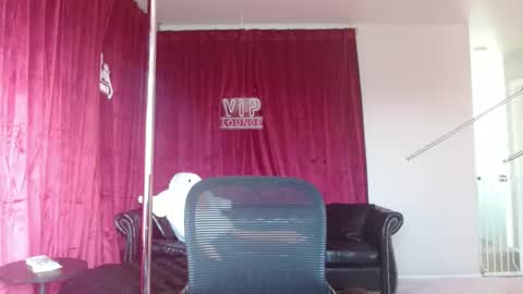 Snapshot of jasonsweets chatting on 12/24/24, 04:30 Jason Sweets online show from 12/24/24, 04:30