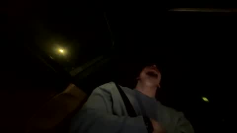 itshis10inchesforbitches online show from 12/18/25, 01:33