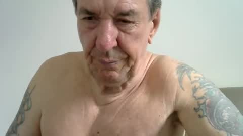 Snapshot of jaspal55 chatting on 06/01/26, 12:18 jaspal55 online show from 06/01/26, 12:18