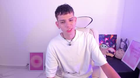 jasson___ online show from 12/14/25, 11:37