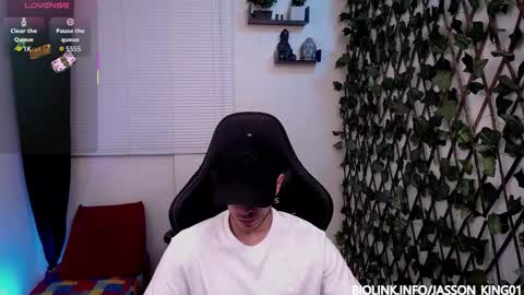 JKing  online show from 11/12/25, 12:11