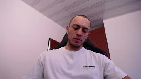 JKing  online show from 05/06/26, 01:49