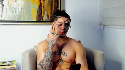 Lil Dark online show from 11/01/25, 05:53