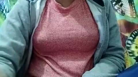 jasspreettt online show from 12/19/24, 10:13