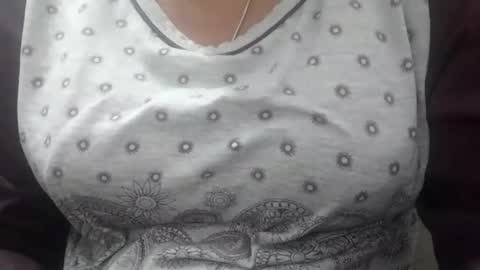 jasspreettt online show from 11/26/25, 05:25