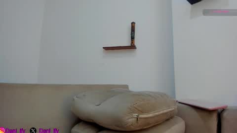 dani and javi online show from 03/18/26, 01:09