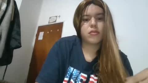 Snapshot of javibabe chatting on 10/30/25, 04:47 javibabe online show from 10/30/25, 04:47