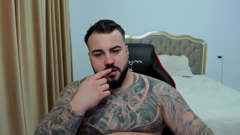  Javi  online show from 12/09/24, 08:54