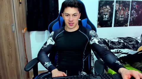 Javier online show from 12/10/24, 09:00