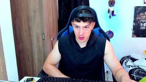 Javier online show from 01/31/25, 06:14